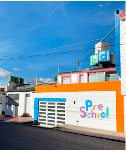 Contacto Mentes Felices